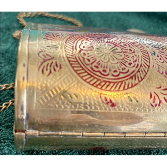 VINTAGE BRASS PURSE!​ - Picture 8 of 16